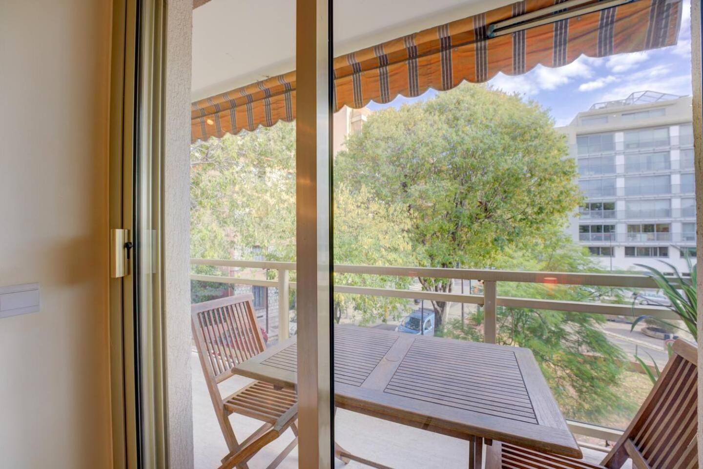 Elegant Apt W/2 Terraces/Mins To Beach & Shops Антіб Екстер'єр фото
